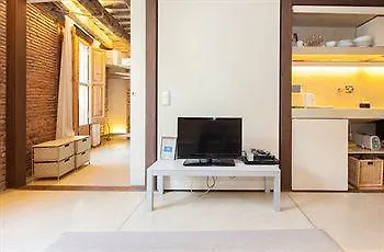 La Casa De L'Argent Apartamentos Barcellona Hotel