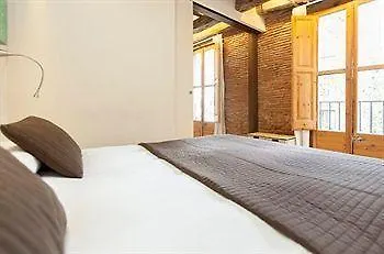 Hotel La Casa De L'Argent Apartamentos Barcellona
